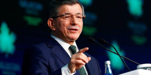 Davutoğlu: Kürtlerin kendisini özgür hissetmediği Türkiye'de hiçbirimiz huzurlu olamayız