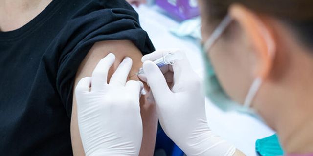 Prof. Dr. Taşbakan: Zatürre aşısı Koronavirüs'ü engellemez