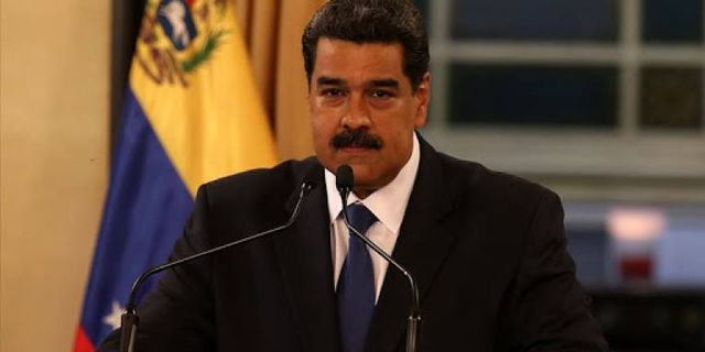 Maduro canlı yayında telefon numarasını paylaştı: Beni gruplarınıza ekleyin