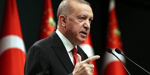Erdoğan: Ayasofya'nın ibadete açılmasından başörtüsü hazımsızlığına habis zihniyetin yansıması