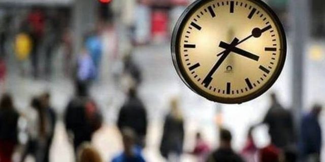 İstanbul Valisi Yerlikaya'dan 'yeni mesai saati' açıklaması