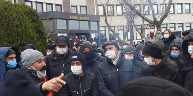 Grevdeki Kadıköy Belediyesi işçileri açıklama yaptı