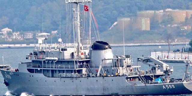 Yunan savaş uçakları TCG Çeşme gemisini taciz etti