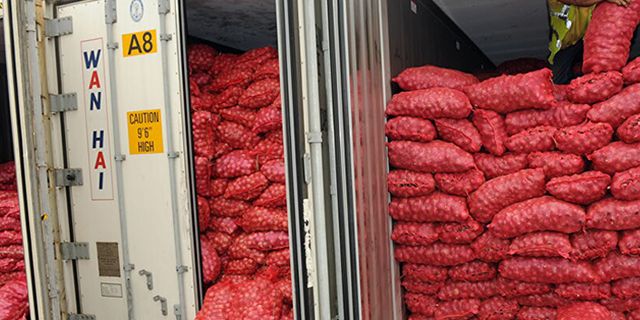 Soğan üreticisi maliyetin altına satış yapıyor; kilosu 60 kuruşa düştü