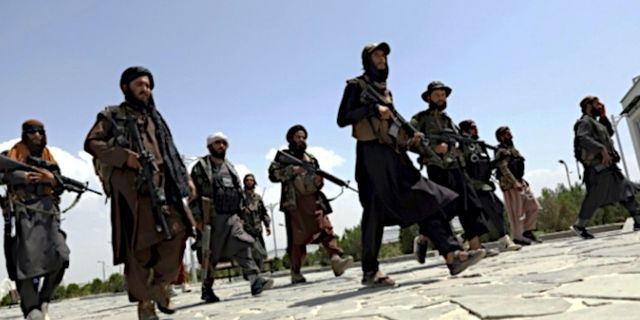 Taliban binlerce IŞİD mahkumunu serbest bıraktı