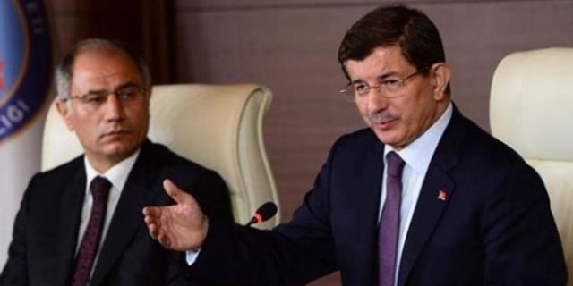 Ahmet Davutoğlu: Tehcir insanlık suçu Efkan Ala: Biz tehcir yaptık tehcir