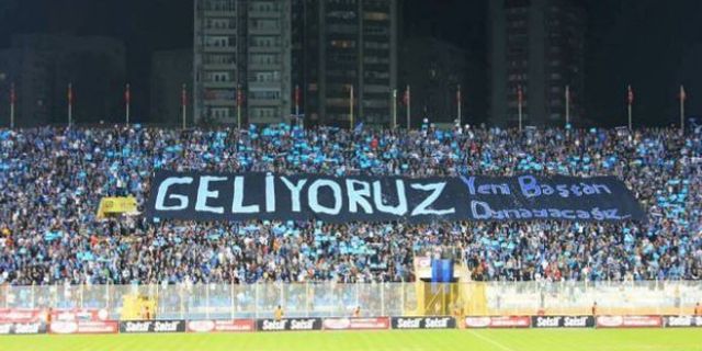 Bir grup Adana Demirspor taraftarından HDP'ye destek