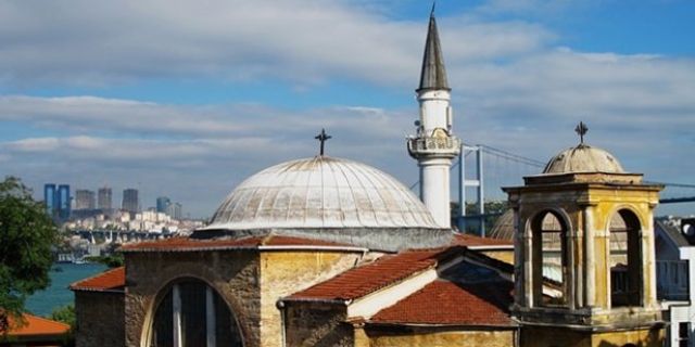 CHP’li belediyeler kilise ve sinagogların bakım masrafını karşılayacak