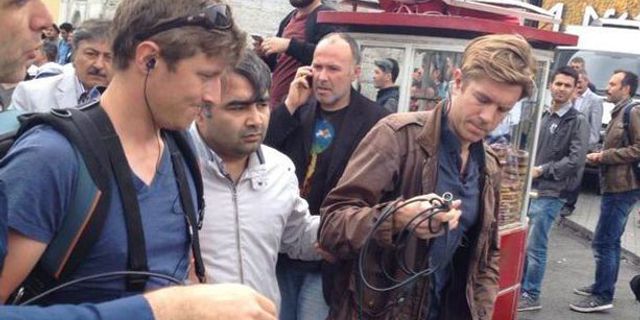 CNN International muhabiri Taksim'de gözaltına alındı