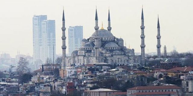 Danıştay: Gökdelenlerin İstanbul'un siluetini bozan katları yıkılacak