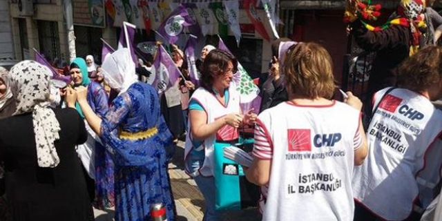 HDP'nin seçim bürosu açılışında CHP ve HDP'li kadınlar birlikte halay çekti
