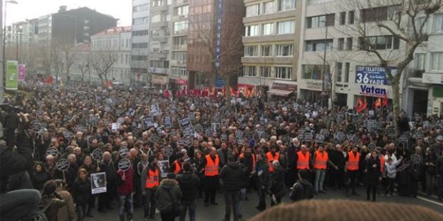 Hrant Dink'in katledilişinin 8. yıl dönümünde binlerce kişi yürüdü