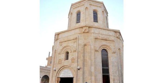 IŞİD soykırım anısına yapılan kiliseyi yıktı