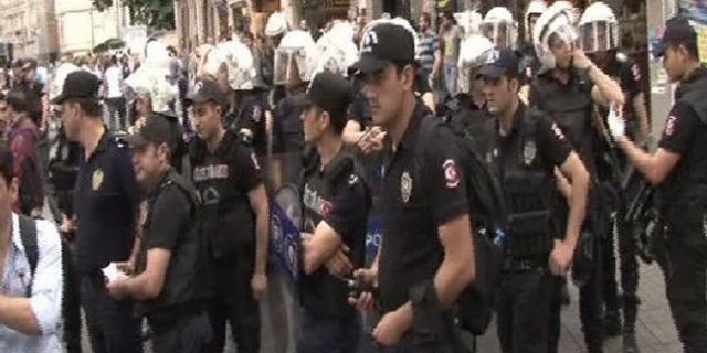 İstiklal Caddesi'nde Lice eylemi: 3 gözaltı