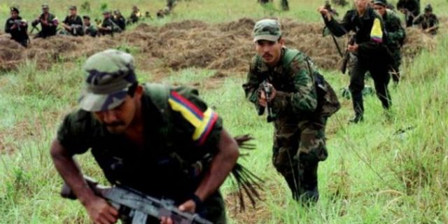 Kolombiya'da ordu ve gerillalar mayınları birlikte temizleyecek