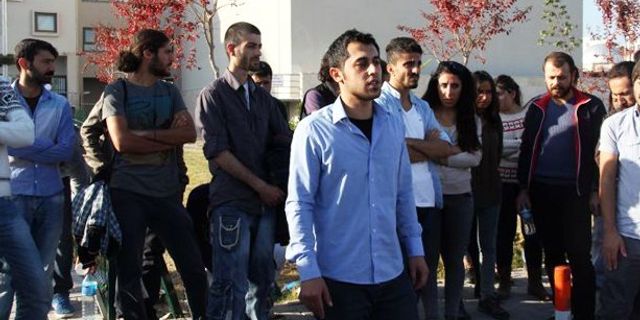 Mersin Üniversitesi'nde ülkücüler 2 öğrenciyi bıçakladı