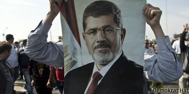 Mursi'nin duruşması başladı