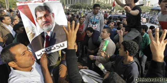  Mursi'nin yargılanmasına başlandı
