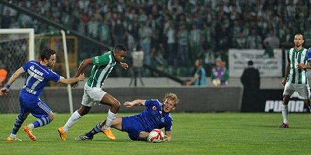 Türkiye Kupası'nda Fenerbahçe Bursaspor'u 2-1 mağlup etti