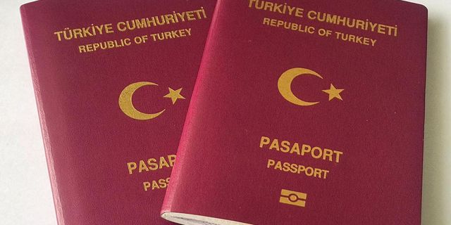 Türkiye’ye girişi yasaklı 42 Kıbrıslı: Mustafa Akıncı da listede