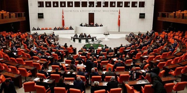 TBMM Genel Kurulu'nda CHP, İyi Parti ve HDP'nin grup önerileri kabul edilmedi