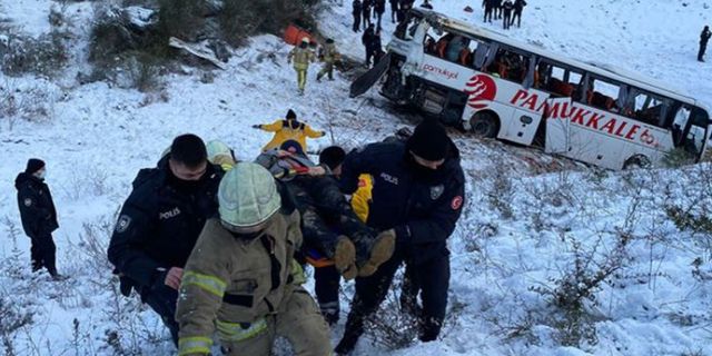 İstanbul'da otobüs kazası: 2 ölü, 10 yaralı