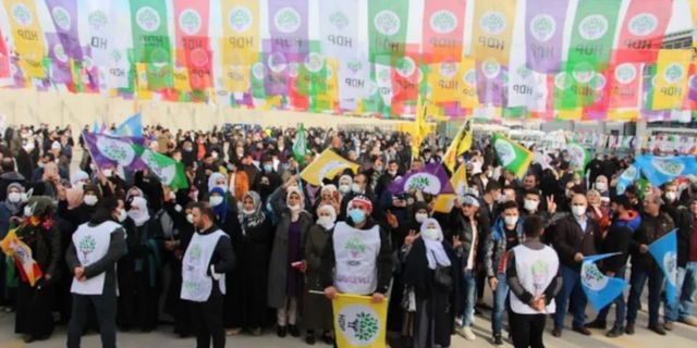 HDP'den 'Kürt seçmen' anketi