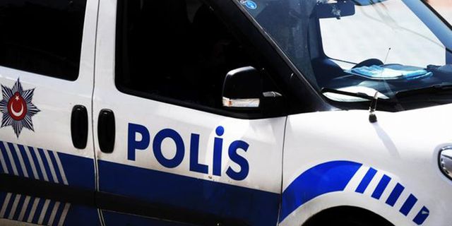 İzmir'de 'gizli oluşum' operasyonu: iki savcı ve AKP'liler gözaltında