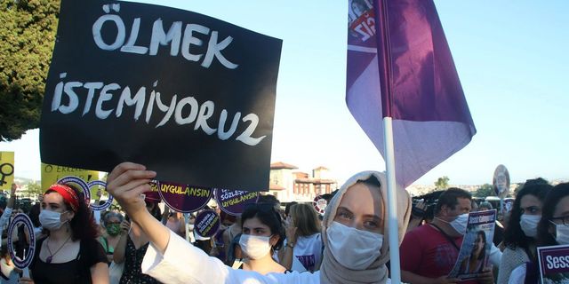 Türkiye Kadın Dernekleri Federasyonu: 2021'de 367 kadın öldürüldü