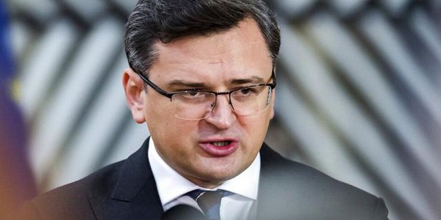 Ukrayna Dışişleri Bakanı: Almanya, bize silah göndermeyi reddederek Putin'i cesaretlendiriyor
