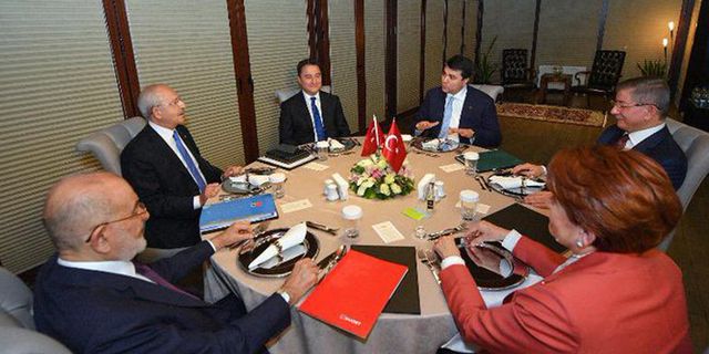 AKP'li Özkan'dan muhalefete: HDP’yi masaya almayarak onun terörle bağlantısını kabul etmiş oldular
