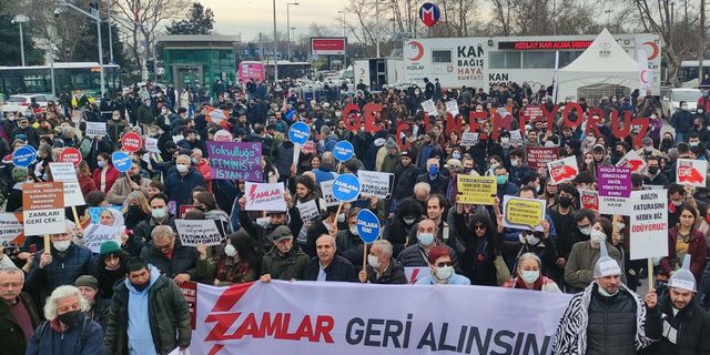 İstanbul’da ‘zamlar geri alınsın’ protestosu