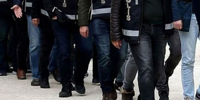Adana'da uyuşturucu çetesinin lideri savcı, kuryeleri polis çıktı
