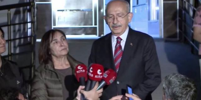 Kılıçdaroğlu 4 aydır elektriği kesik olan aileyi ziyaret etti: Nerede bu devlet?
