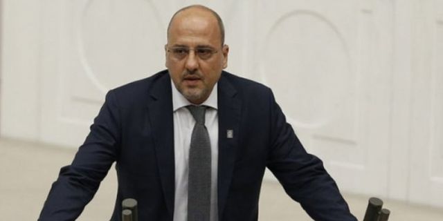 Ahmet Şık'tan iktidara: Ne haysiyetiniz ne utanmanız var