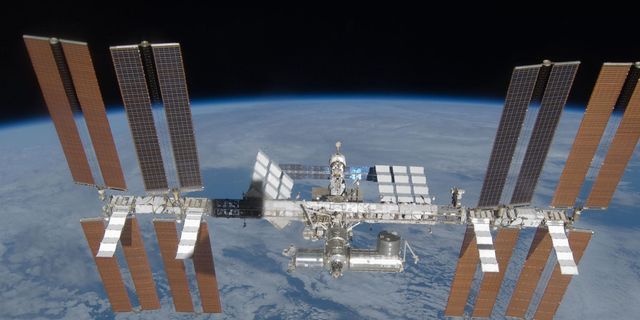 Rus kozmonotlar Uluslararası Uzay İstasyonu'ndan ayrılacak