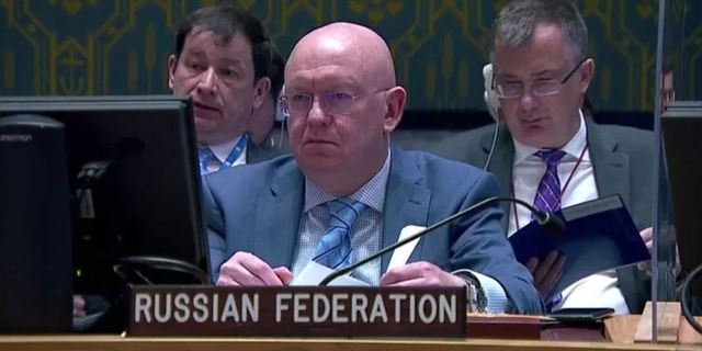 Rusya Büyükelçisi BM Güvenlik Konseyi oturumunu terk etti