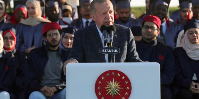 Erdoğan: Kur, faiz, enflasyon şeytan üçgeninde sıkıştırıldığımız ekonomi mücadelemizi zaferle neticelendireceğiz