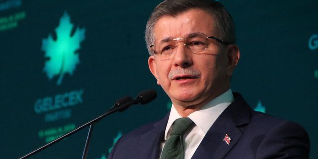 Ahmet Davutoğlu'na seslendi: 'Delikanlıysan konuş'