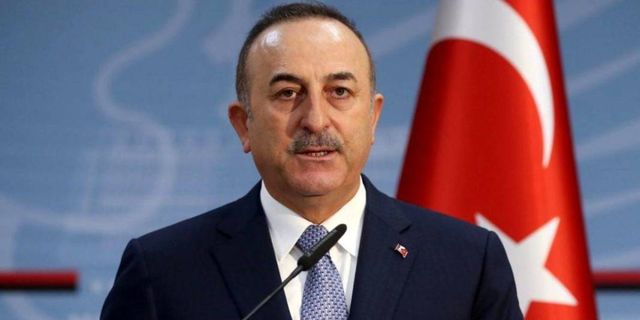 Çavuşoğlu'ndan "Erdoğan-Esad görüşmesi olur mu?" sorusuna yanıt
