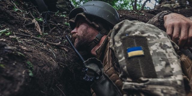 "Halkın kahramanlığı ve zorbaya karşı duruşları için": The Economist, 2022'nin ülkesi olarak Ukrayna'yı seçti