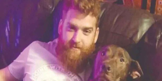 Köpek, sahibini tüfekle öldürdü
