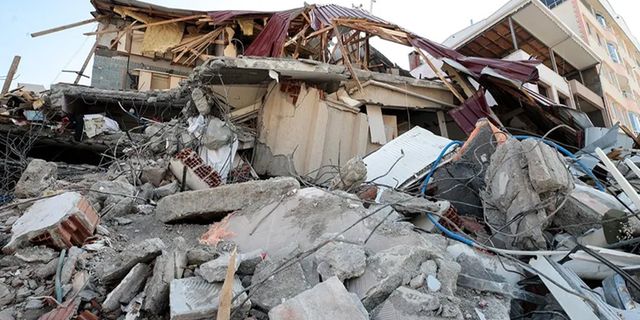 Araştırma: 10 AKP'liden dördü 'Deprem vergileri önlemler için kullanılmadı' diyor