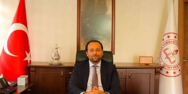 Çadırlardaki logo gündem olmuştu; Bursa İl Milli Eğitim Müdürü görevden alındı
