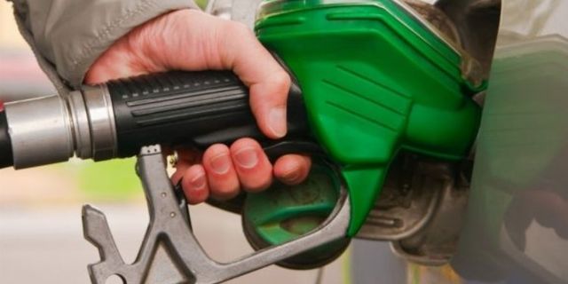 Benzine bir zam daha geliyor