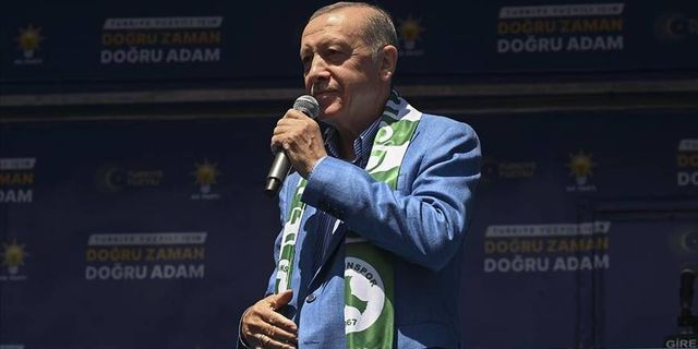 Erdoğan: Ben biliyorum, sizler ne soğana ne patatese liderinizi kurban etmezsiniz