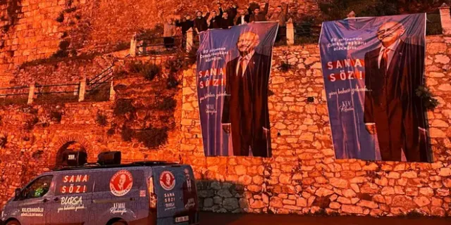 Bursa'da Kılıçdaroğlu afişi asan 5 kişi gözaltına alındı