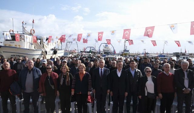Adana Büyükşehir Belediyesi’nden kıyı balıkçılarına destek