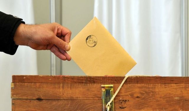 Seçimlere son 9 gün: Oy ve Ötesi'nden sandık güvenliği uyarısı