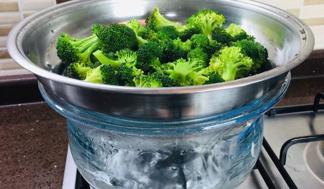 Brokoliyi 5 dakikadan fazla pişirmeyin